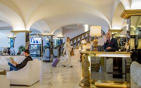 Hotel Shangri-La Roma