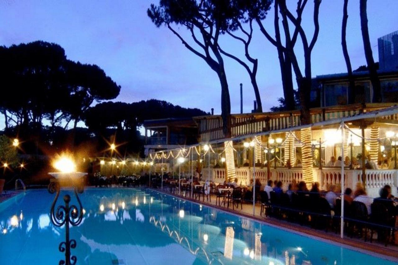 Hotel Shangri-La Roma Esterno foto