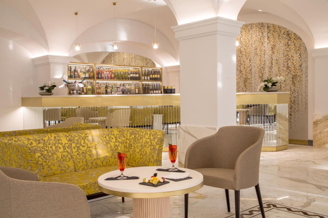 Hotel Shangri-La Roma Esterno foto