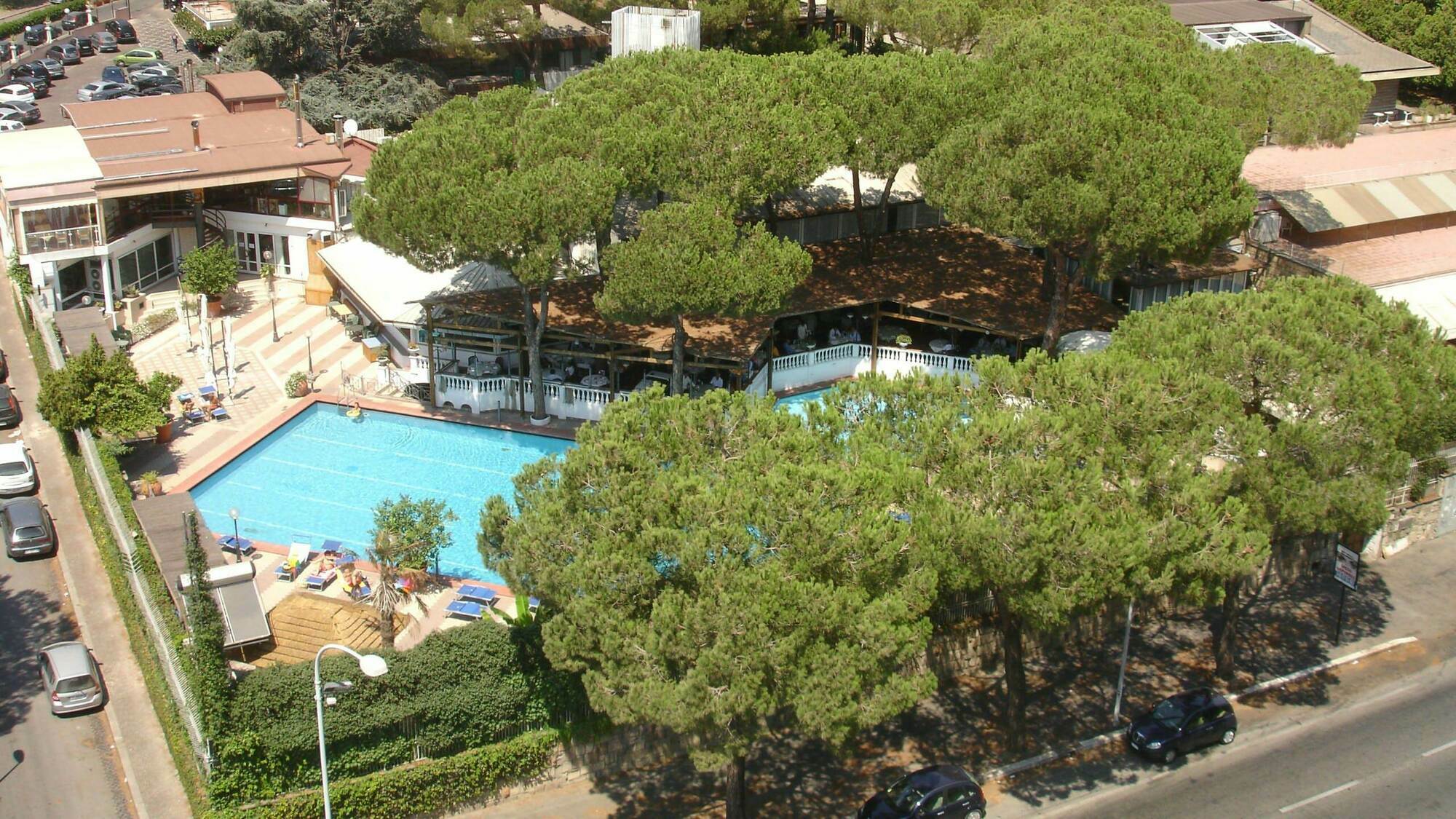 Hotel Shangri-La Roma Esterno foto